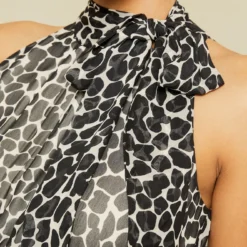 Zella Nouveau Silk Dress - Cobblestone Dot -Amour Vert shop 0326 Zella Cobblestone Print 14046 web b5020b74 e86c 41a8 bbd2 9e95e58298dc