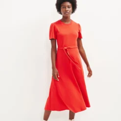 Tenille Scallop Knit Midi Dress -Amour Vert shop 0424 Tenille Carmine 2565 web