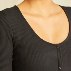 Soraya Paris Rib Dress - Black -Amour Vert shop 0530 Soraya Black 1550 web a1cf73ff 9b04 4597 9f63 036f359af1a4