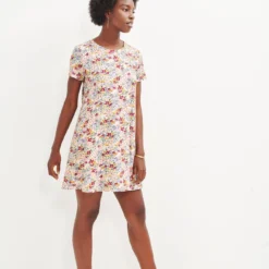 Berkeley Reverie Knit Dress -Amour Vert shop 0556 Berkeley Dress Marina Floral 1881 web