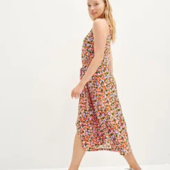 Cortney Washable Silk Dress 23 Cortney Washable Silk Dress -Amour Vert shop 0561 Cortney Seaside Floral 2782 web