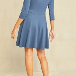Lennox Ponte Twill Dress - Azure -Amour Vert shop 0685 Lennox Azure 1561 web 15ba2595 a3f8 42d8 b42f c8185e1a689b