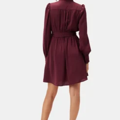 Malta Dress - Plum -Amour Vert shop 10269 Malta Pin Tuck Plum 3