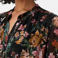 Malta Viscose Chiffon Long Sleeve Dress - Rosalind Floral Black 10 Malta Viscose Chiffon Long Sleeve Dress - Rosalind Floral Black -Amour Vert shop 10294 LS Malta Chiffon Rosalind Black 4