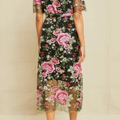 Brielle Upcycled Dress - Simone Floral -Amour Vert shop 211013 AV October ECOMM 0748BrielleSimoneFloralLace75 6523 web