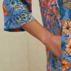 Gloria Washable Silk Dress - Mirabel -Amour Vert shop 7542GloriaMirabel 0079 web 7b590548 2585 4e61 92e8 015a6c417409