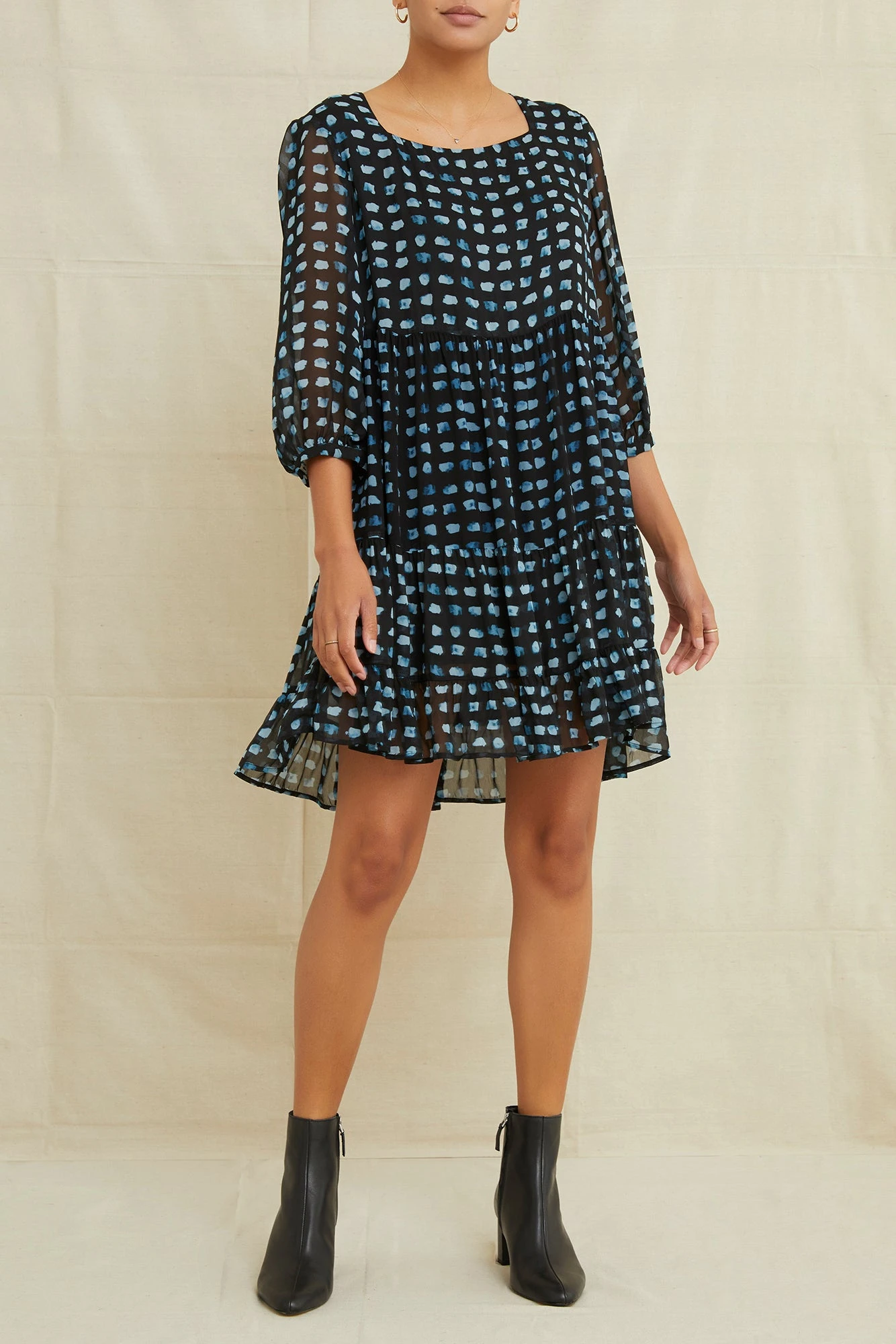 Anouk Nouveau Silk Dress - Squared Up Black 3 Anouk Nouveau Silk Dress - Squared Up Black