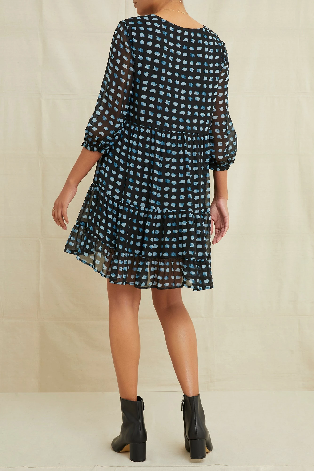 Anouk Nouveau Silk Dress - Squared Up Black 5 Anouk Nouveau Silk Dress - Squared Up Black - Image 3