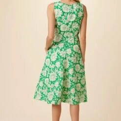 Keira Viscose Midi Dress - Bloomsbury -Amour Vert shop 7987 Keira Bloomsbury 3