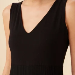 Zelie Maxi Dress - Black -Amour Vert shop 9338 Zelie Black 4