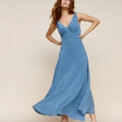 The Angelica Dress | Ocean Silk 12 The Angelica Dress | Ocean Silk -Amour Vert shop Angelica2 6b69c205 84a8 4003 acd8 98b0561801d1