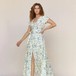 The Autumn Dress | Lilies In Bloom Silk 15 The Autumn Dress | Lilies In Bloom Silk -Amour Vert shop Autumn fb feed d5c41a08 86e3 4307 9297 5b7e711d0b82