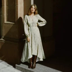 The Bergen Dress | Mums Ditsy Fern -Amour Vert shop Bergen fb feed 760d4f25 5e6f 458c ae4e f7e3f1d0a24f