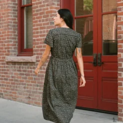 The Dawn Dress | Fauna Black 14 The Dawn Dress | Fauna Black -Amour Vert shop Christydawn6571c5d22fc3446571c5d22fd99.612306656571c5d22fd99