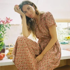 The Dawn Dress Petites | Apple Harvest -Amour Vert shop Dawn fb feed 53f575f8 8b2b 434c 9b14 beeb034a242a