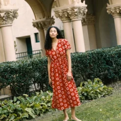 The Dawn Dress | Crimson Daisy 10 The Dawn Dress | Crimson Daisy -Amour Vert shop Dawn1 2 3441e63f 30dd 41c4 bb12 bacfc9e3efc0