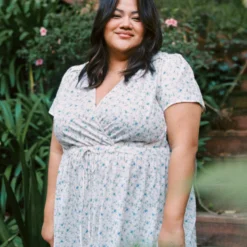 The Dawn Dress Extended | Blue Sea Spray -Amour Vert shop Dawn1 3 53806401 42c6 4e35 adb4 c3ee3a84e35b