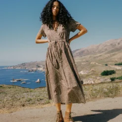 The Dawn Dress | Noir Harvest -Amour Vert shop Dawn1 5