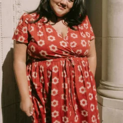 The Dawn Dress Extended | Crimson Daisy -Amour Vert shop Dawn2 b0fbdb0e df48 4386 8da7 3bed04456d40