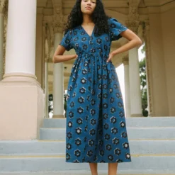 The Dawn Dress | Indigo Daisy -Amour Vert shop Dawn3 9fd0968b d493 4eb3 9d5b b3d6e68c3d16