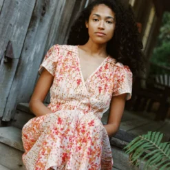 The Dawn Dress | Sunset Gladiola -Amour Vert shop Dawn4 3 7fb31f31 07cd 41d4 bfe4 2a040995327e