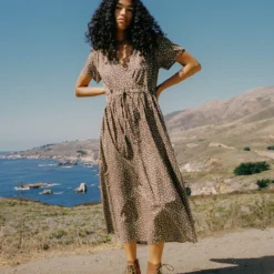 The Dawn Dress Petites | Noir Harvest