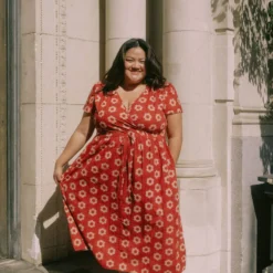 The Dawn Dress Extended | Crimson Daisy -Amour Vert shop Dawn 572f260c 8d9d 4287 8200 dbf40e62a428