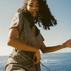 The Dawn Dress Petites | Noir Harvest 12 The Dawn Dress Petites | Noir Harvest -Amour Vert shop Dawn 5 64081a03 41d2 4439 b3e2 6e032b57a216