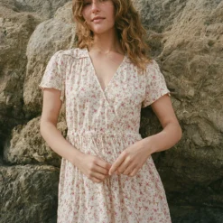 The Dawn Dress Petites | Tea Rose -Amour Vert shop Dawn 6 a9e3a15d f64c 4cec 8303 82abc185c2ad