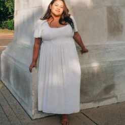 The Scarlet Dress Extended | Eggshell -Amour Vert shop ExtendedScarlet1