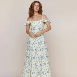 The Helina Dress | Lilies In Bloom Silk -Amour Vert shop Helina fb feed 8ed5e8a3 0550 4a44 9d0c 5227fa6f8335