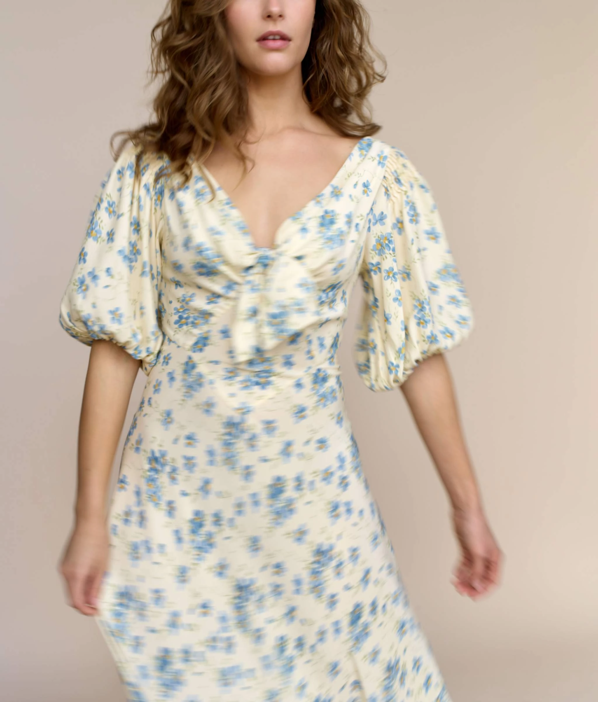 The Honey Dress | Lilies In Bloom Silk 5 The Honey Dress | Lilies In Bloom Silk - Image 3