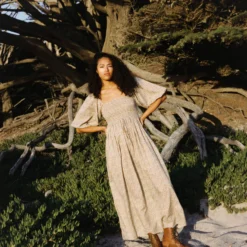 The Katrina Dress | Calico Chamomile -Amour Vert shop Katrina1 2