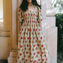 The Katrina Dress | Oak Leaf -Amour Vert shop Katrina3 090569cd 48d3 4821 943f a30381e0c8d4