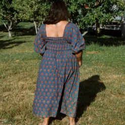 The Katrina Dress Extended | Indigo Sunflower -Amour Vert shop Katrina3 bfc34606 f2af 4b3d b30c d6e288a298e5