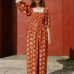 The Katrina Dress | Crimson Daisy -Amour Vert shop Katrina5 1