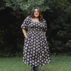 The Katrina Dress Extended | Noir Daisy