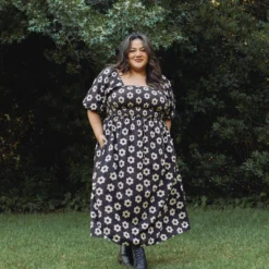 The Katrina Dress Extended | Noir Daisy -Amour Vert shop Katrina f4dd6a49 f593 449b afa1 0704c0ff015d