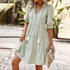 Commuter Stripe V-Neck Balloon Sleeve Dress Wholesale Dresses N4623041900027 -Amour Vert shop O1CN01pjRWrW1wuaygAiUfy 3267756368 0 cib