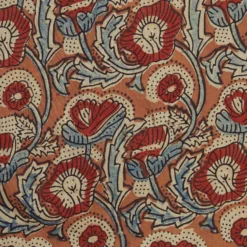 The Brooklyn Dress Petites | Plum Flora -Amour Vert shop PlumFloraDetail b8e39e5e 7a48 475d b8f4 699d98c6bf1b