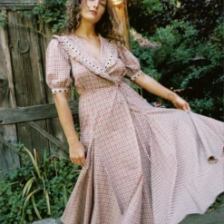 The Rachel Dress | Winter Plaid -Amour Vert shop Rachel1