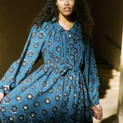 The Rumi Dress | Indigo Daisy 15 The Rumi Dress | Indigo Daisy -Amour Vert shop Rumi4 60c78695 a67f 4848 bab3 7c508af8cba9