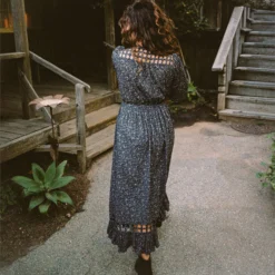 The Sarah Dress | Ginkgo Black 18 The Sarah Dress | Ginkgo Black -Amour Vert shop Sarah3 33af1f3d 45b6 451d 8afe 0b6641dab167